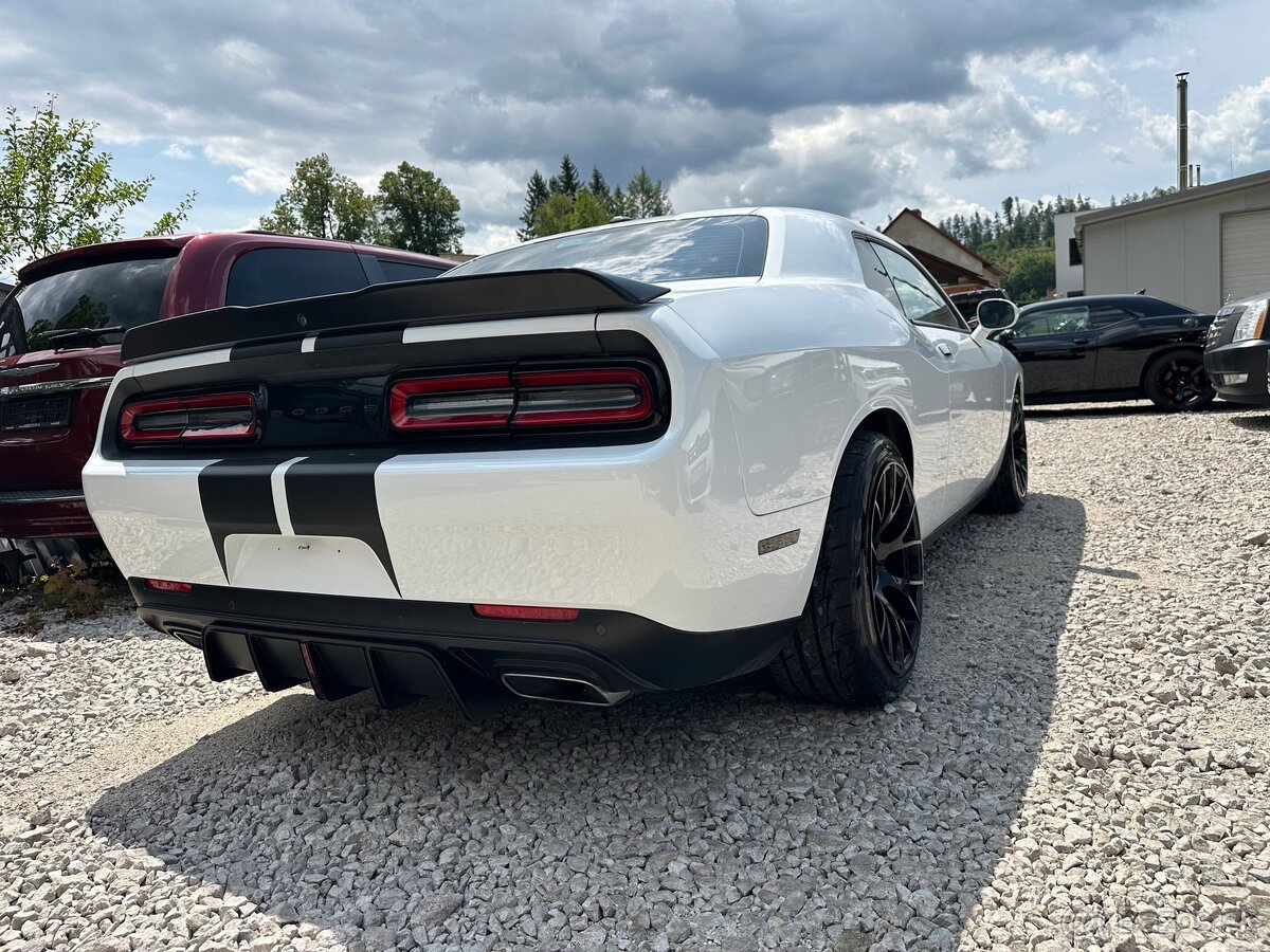 2023 Dodge Challenger 5,7 V8 Automat 30000km - 10