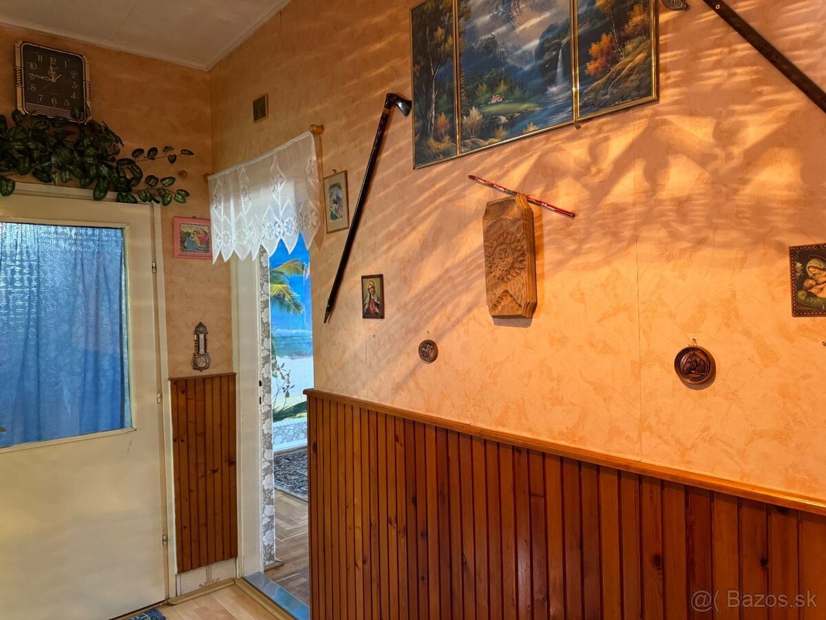 MAĎARSKO - FORRÓ / ENCS - ABÚJDEVECSER - 5 IZBOVÝ DVOJDOM I - 10