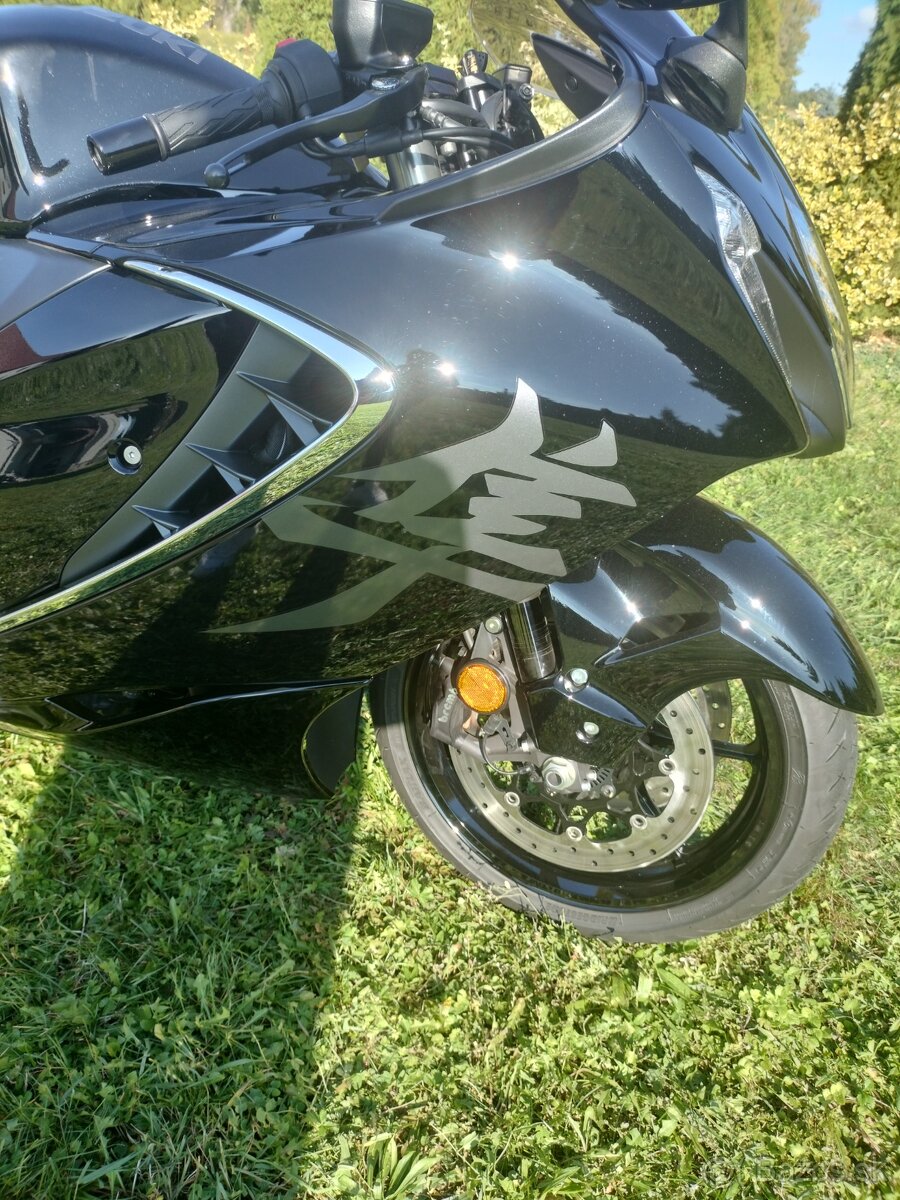 Suzuki -Hayabusa - 10