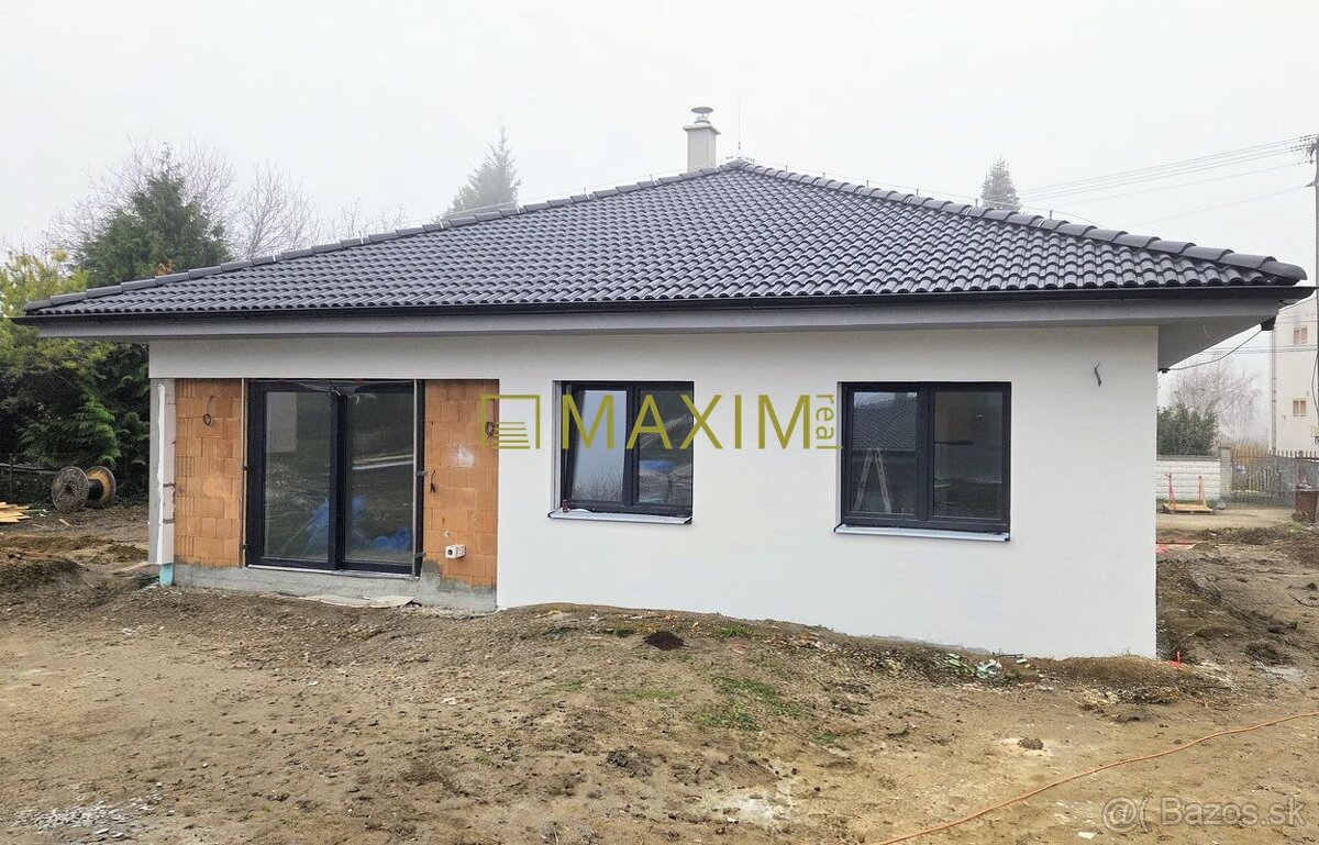 Bungalov v centre obce Cabaj Čápor, Wágnerova ulica - 10