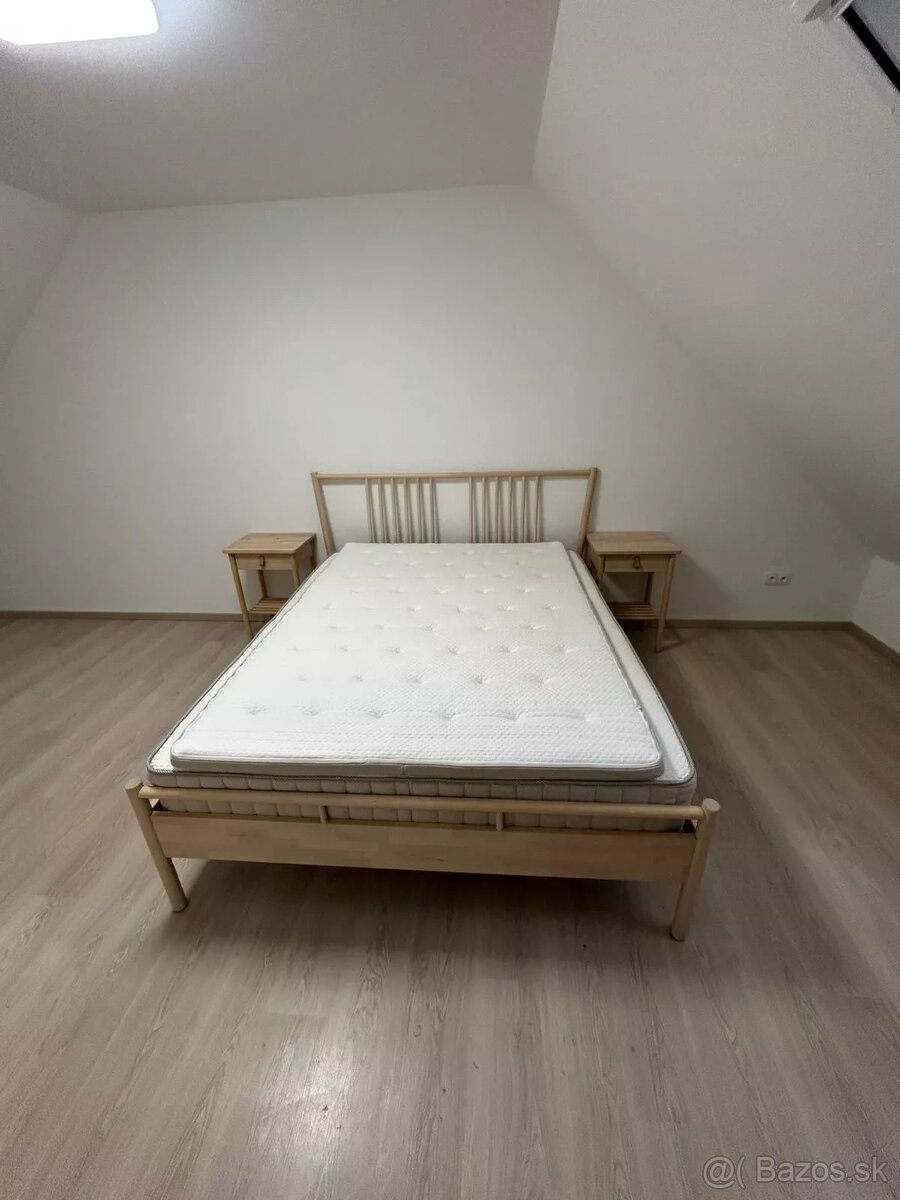 NA PREDAJ 3i mezonet, čiastočne zariadený dom,ul.Pezinská,Ch - 10