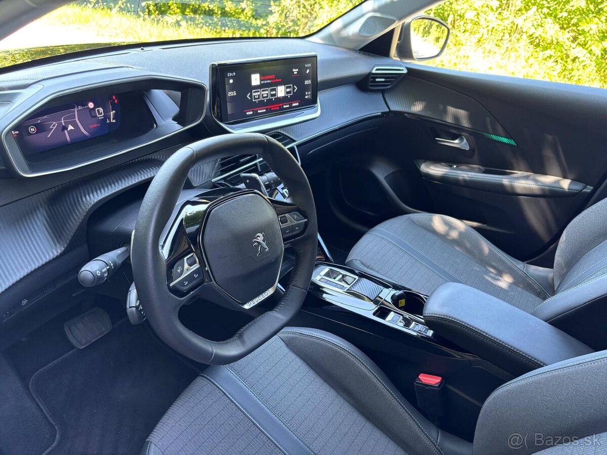 Peugeot 208 1.2 MHEV 100 Allure e-DCS6 - 10