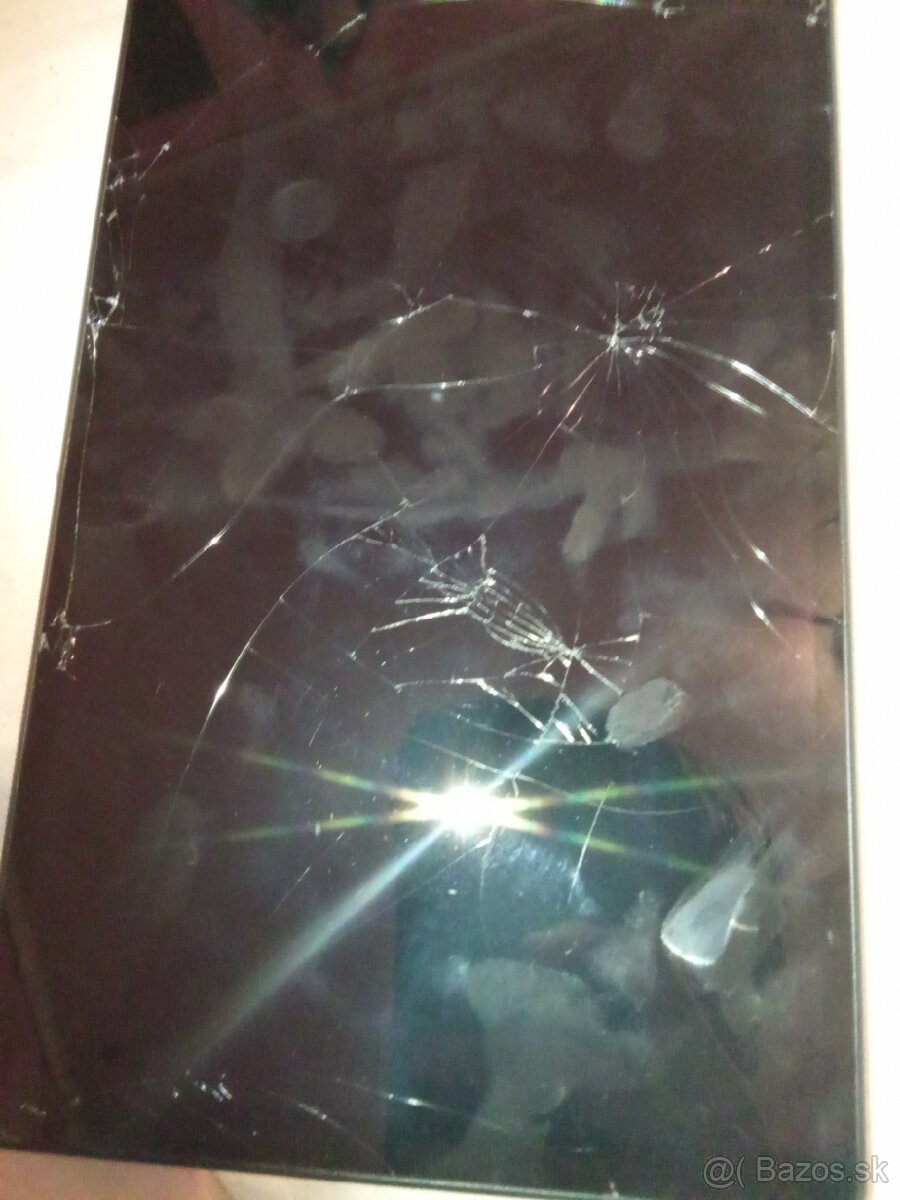 Predám tablet Lenovo M10 mhd plne funkční - 10