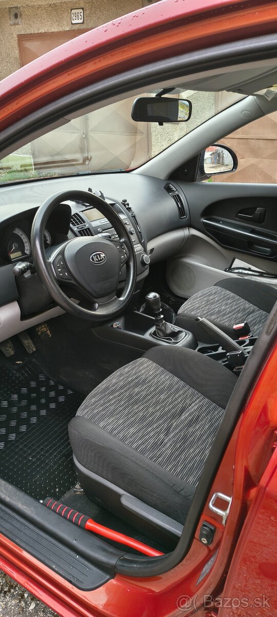 Kia Ceed 1.4 77kw - 10