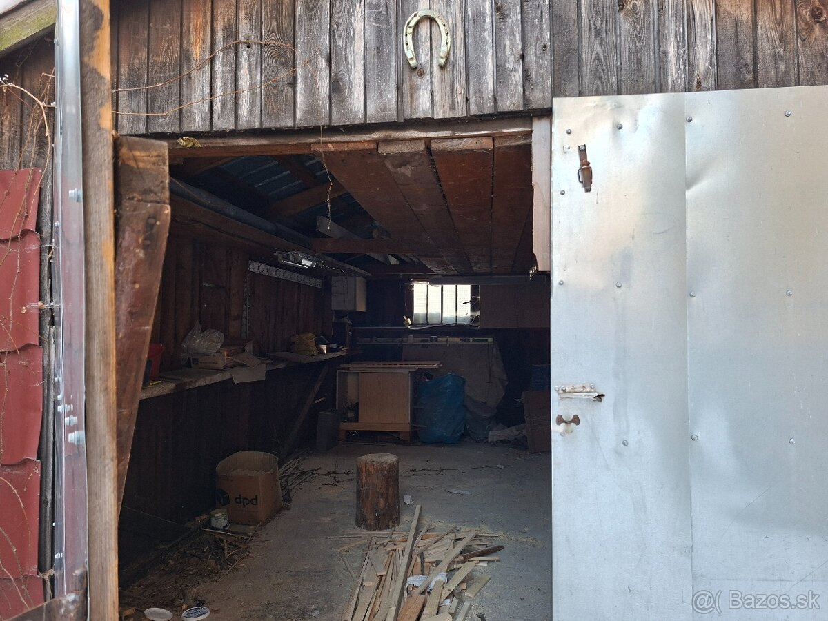 Priestranný 3-izbový byt v centre Námestova – krb + garáž - 10