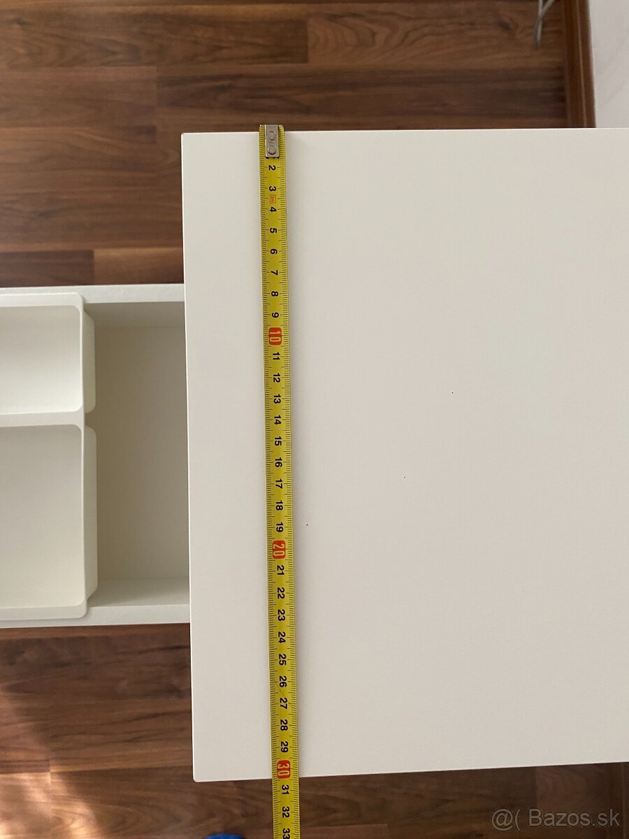 Nočný stolík IKEA - 10