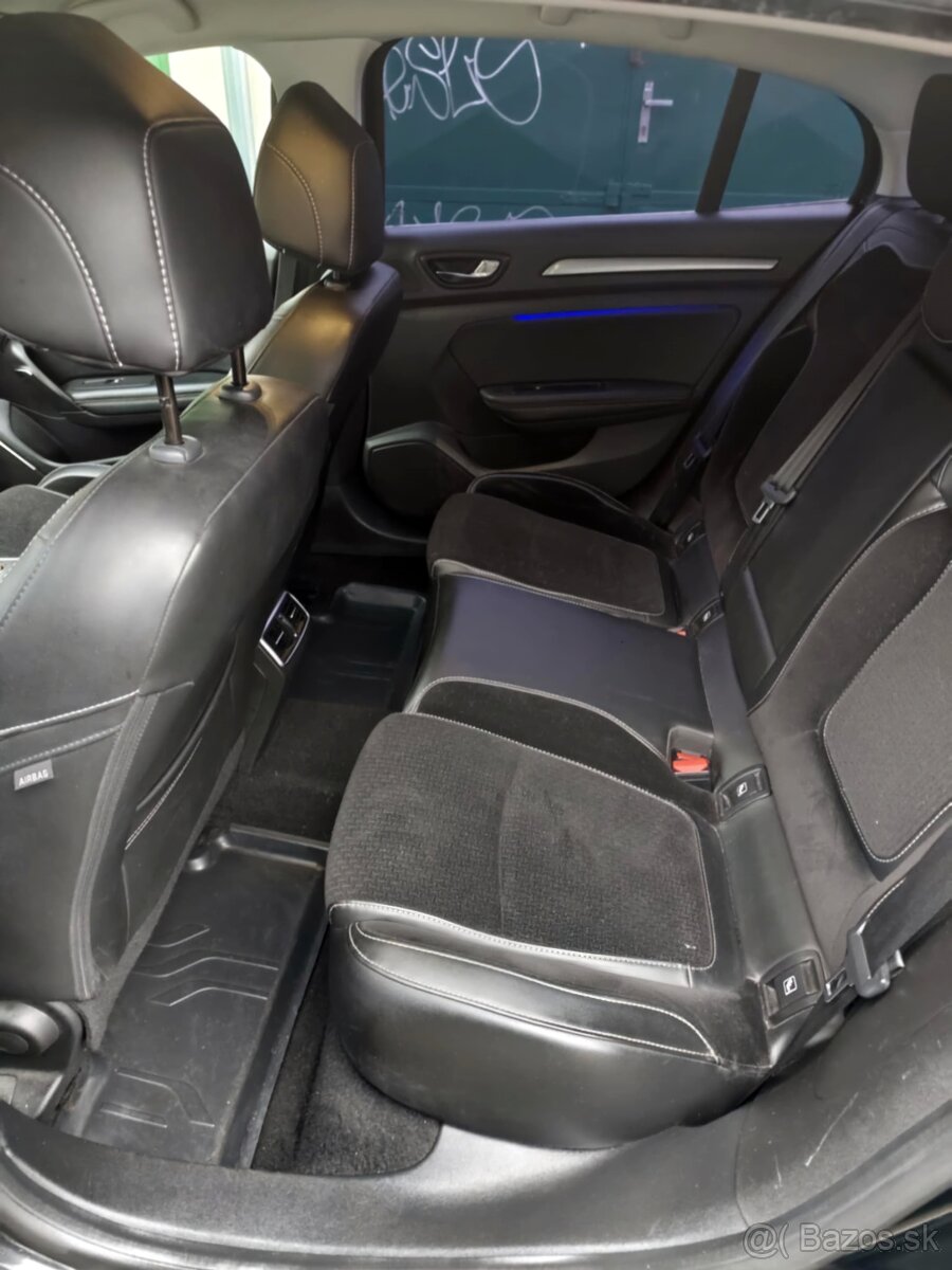 Renault Megane 1.6 16V 84kw 2018 Limited Edition - 10