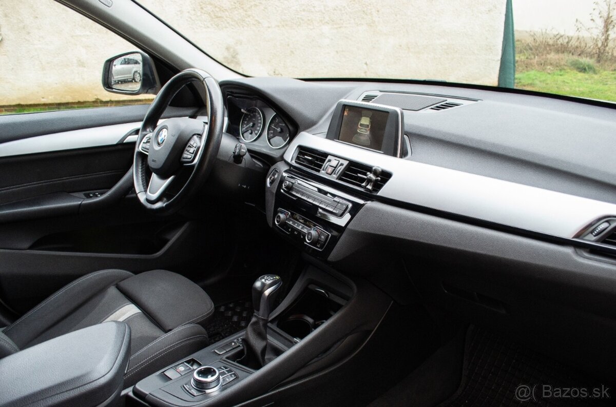 BMW X1 sDrive 18i Advantage A/T - 10