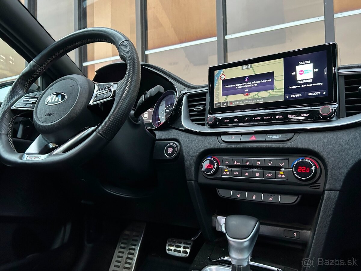 KIA ProCeed GT-Line 1.4 T-GDi - 10