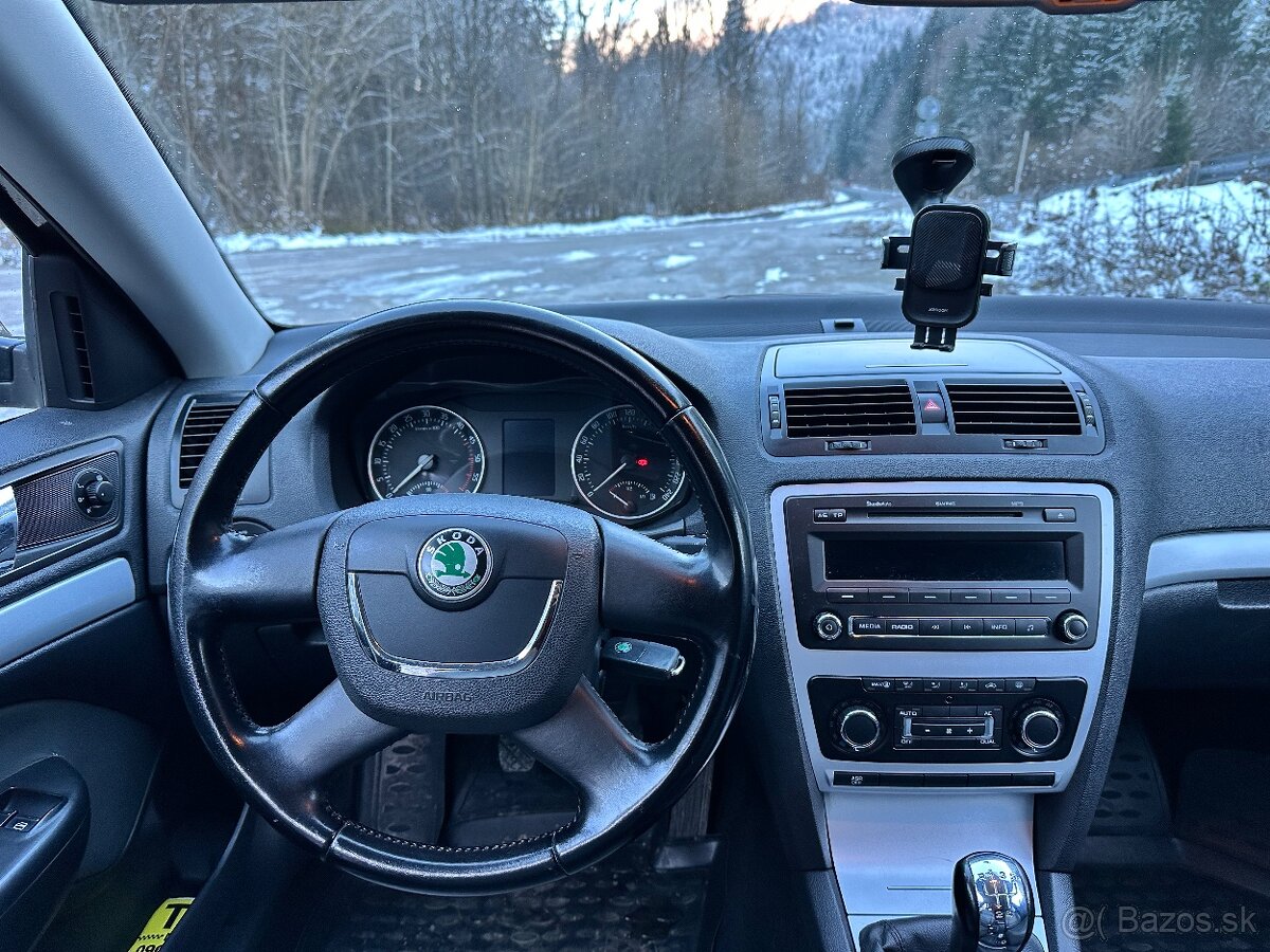 Predám Škoda Octavia Combi 1.9 TDI PD Ambiente - 10