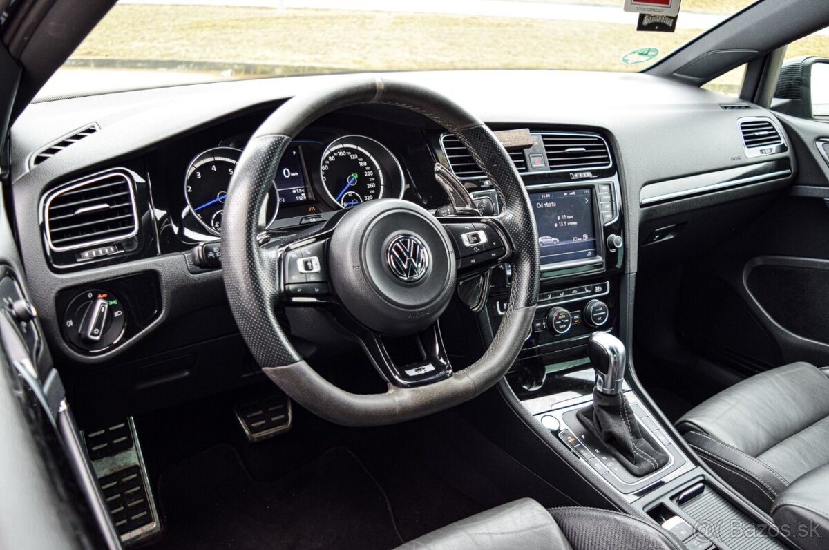 Volkswagen Golf R 2.0 TSI 221 kW 4Motion - 10