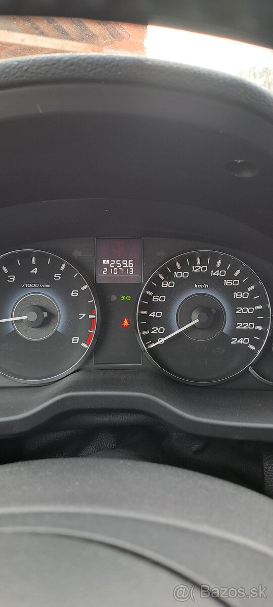 Subaru Legacy 2.0i 4×4 AWD - 10