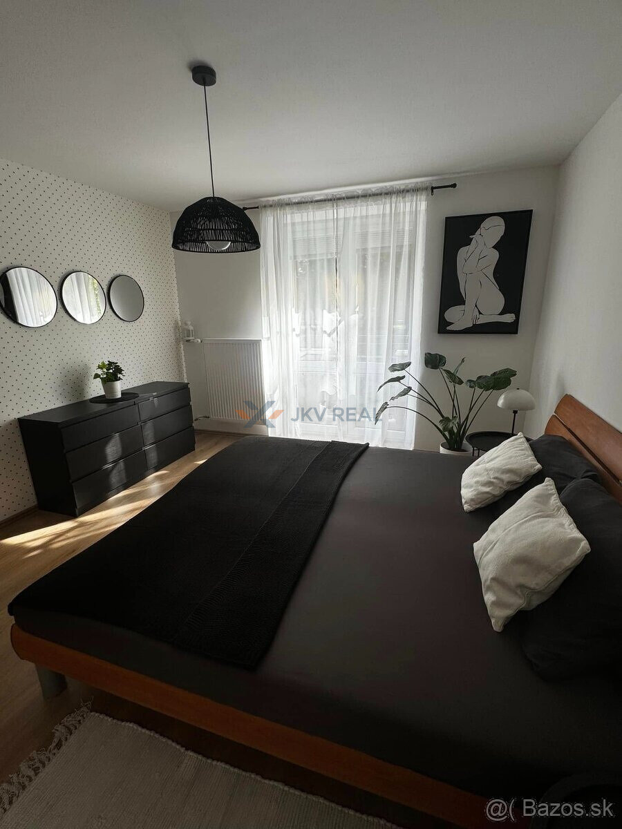 Na prenájom 2-izbovy krásny byt s rezidenčným parkovaním - 10