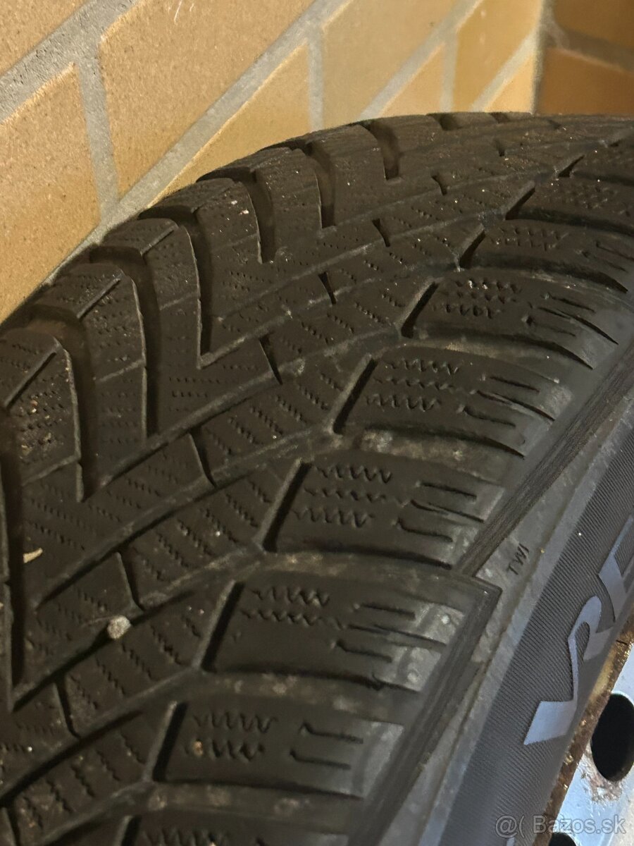 Plechové 5x114,3 r16+zimné pneu Vredestein Wintrac 205/55 - 10