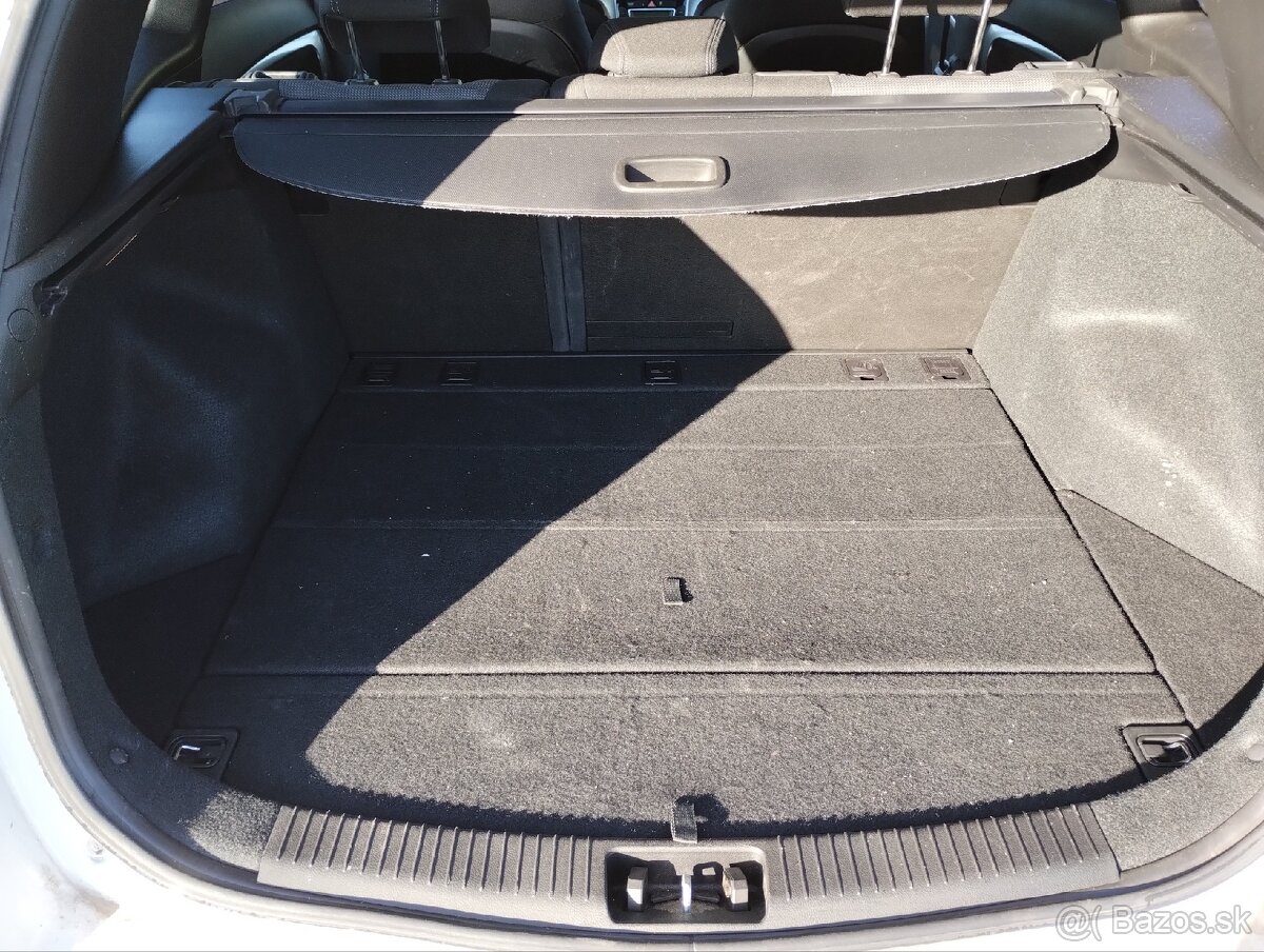 Hyundai i30 cw 1.6 crdi - 10