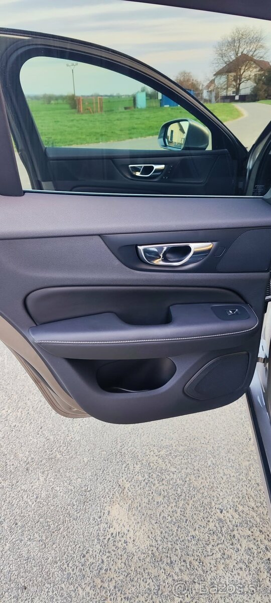 Volvo V60 D4 Inscription - 10
