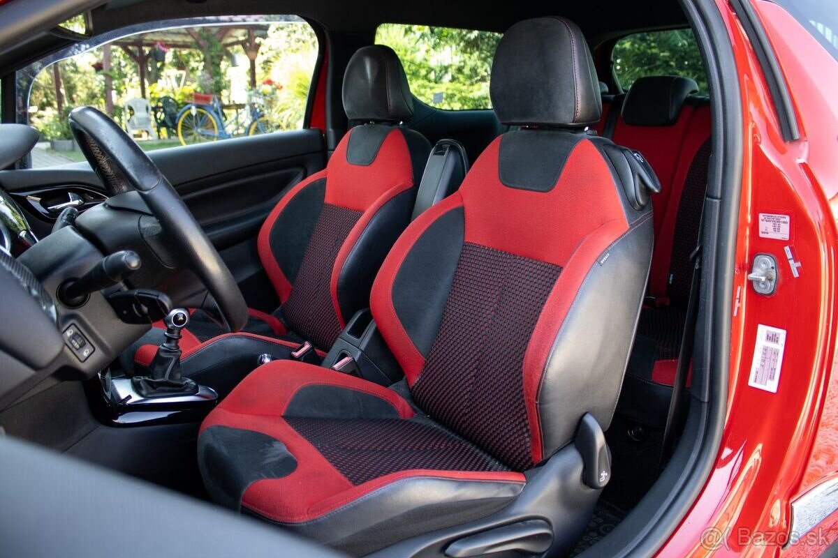 Citroën DS3 1.6 THP / 115kW / M6 / 2012 - 10