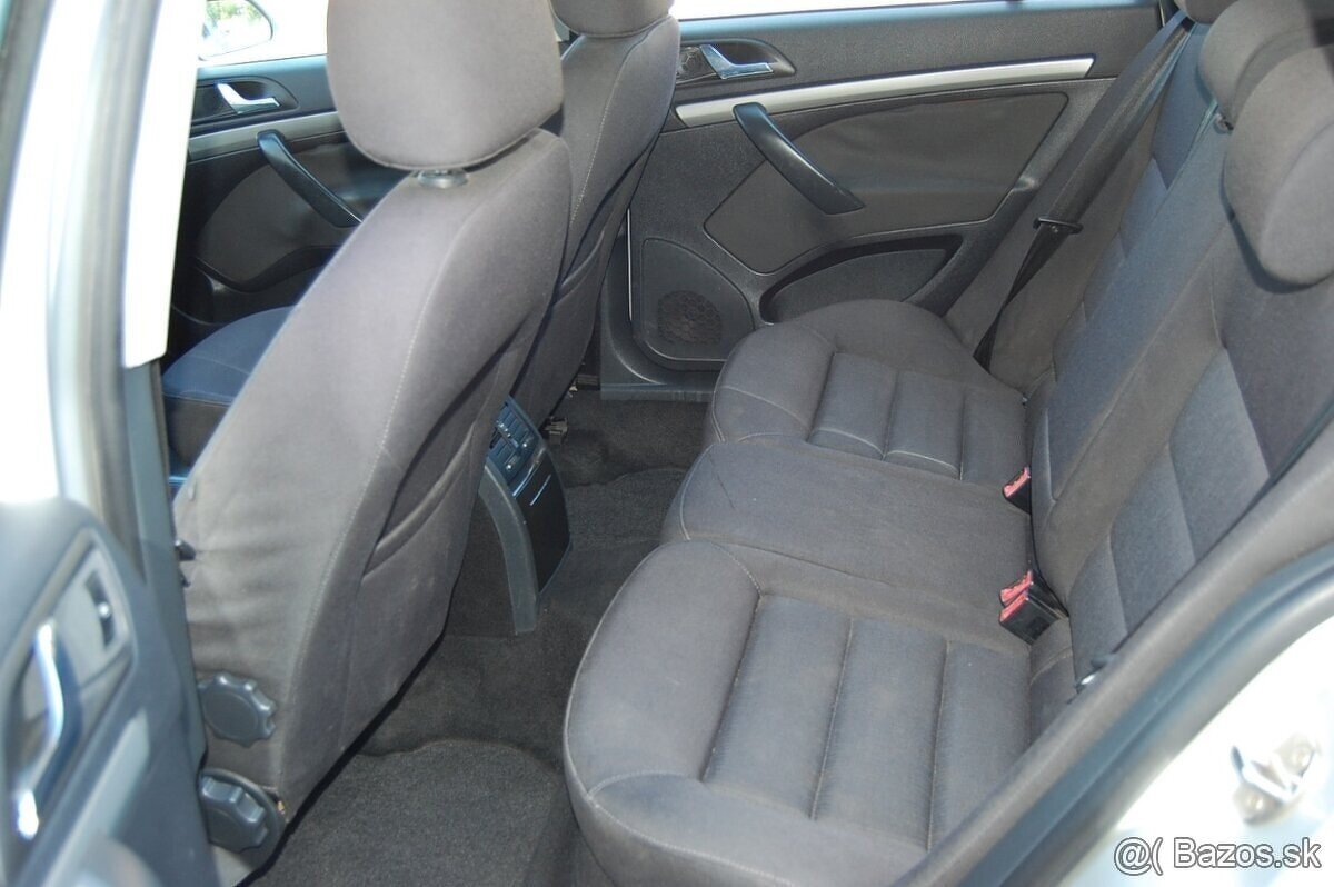 Škoda Octavia Combi 2005 1.9 Diesel 77 kW - 10