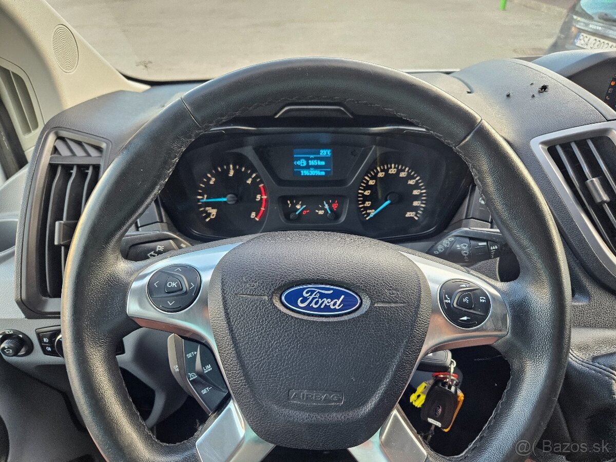 Ford Transit 2.2TDCI L2H2 9miestny - 10