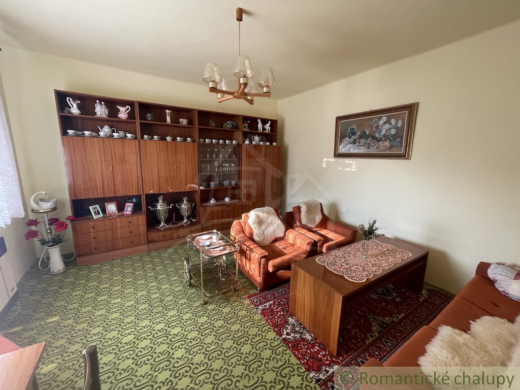 Päťizbový rodinný dom s garážou v Tvrdošovciach - 10