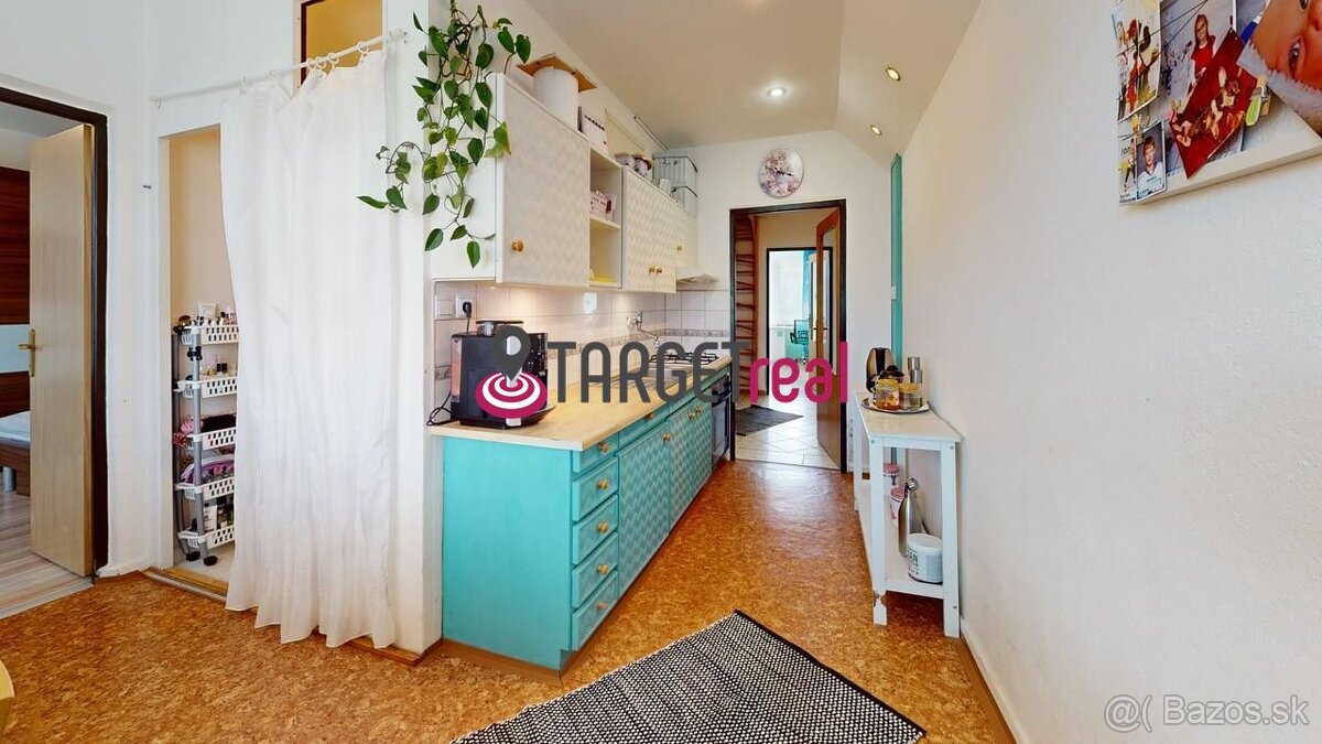 TARGETreal | ZNÍŽENÁ CENA NA PREDAJ 3- IZBOVÝ BYT V MARTINE- - 10