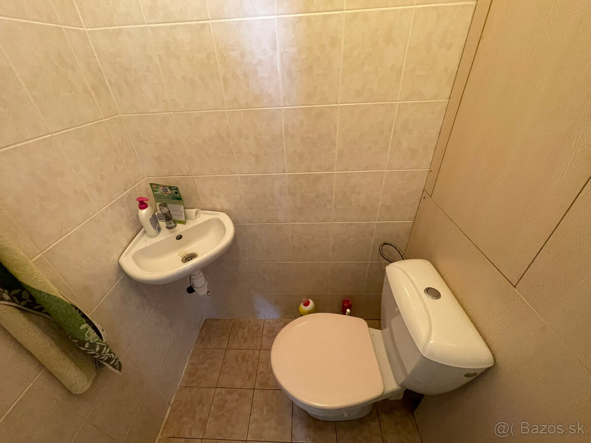 Predaj 3 izbový byt 73m² -ul Nešporova Šaľa - 10