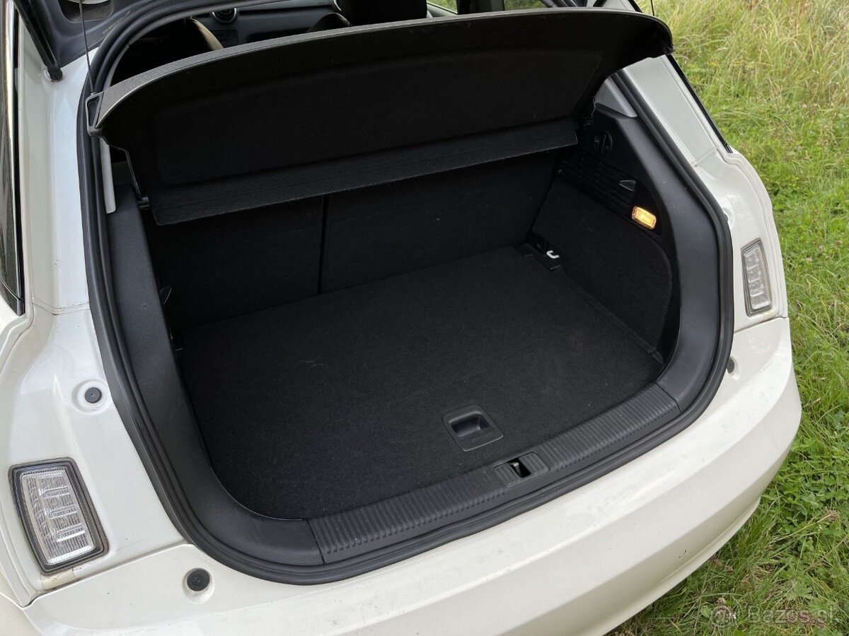 Audi A1 Attraction 1.6 TDI 77kW - 10