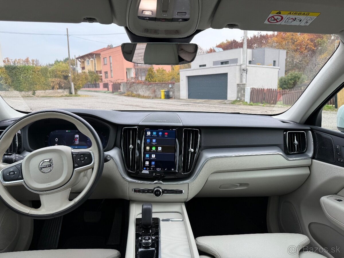 VOLVO XC 60 B4 FWD 2.0D + HEV, 2022, panorama - 10