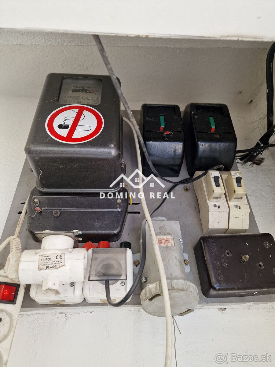 garáž po rekonštrukcii na Chemickej ulici - 10