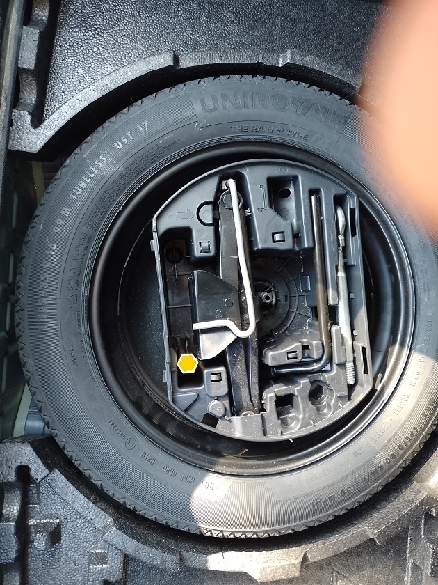 Peugeot 308 Blue 1.5 96 kW - 10