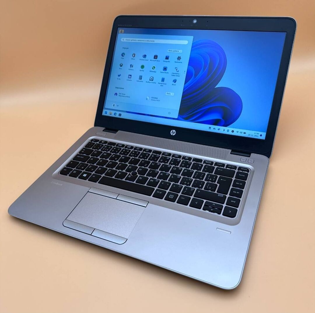 Notebook 14" HP.AMD PRO A10-8730B 4x2,40GHz.8gb ram.256gSSD - 10