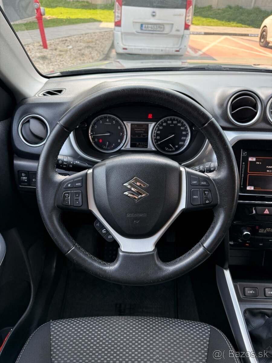 Suzuki Vitara 1.6VVT Premium 2WD - 10