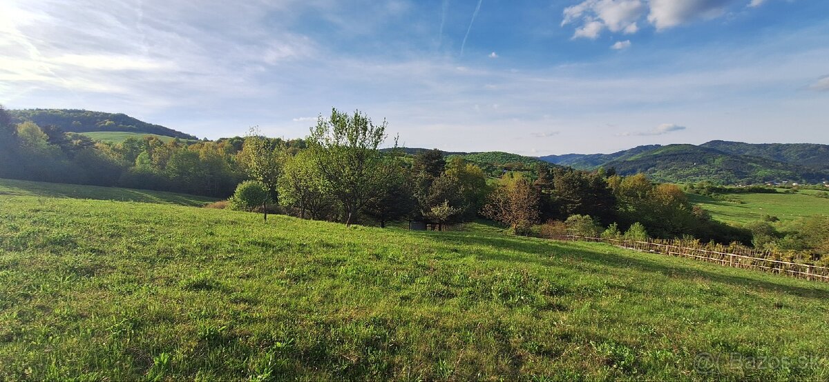 Predám pozemky v Papradne - 10