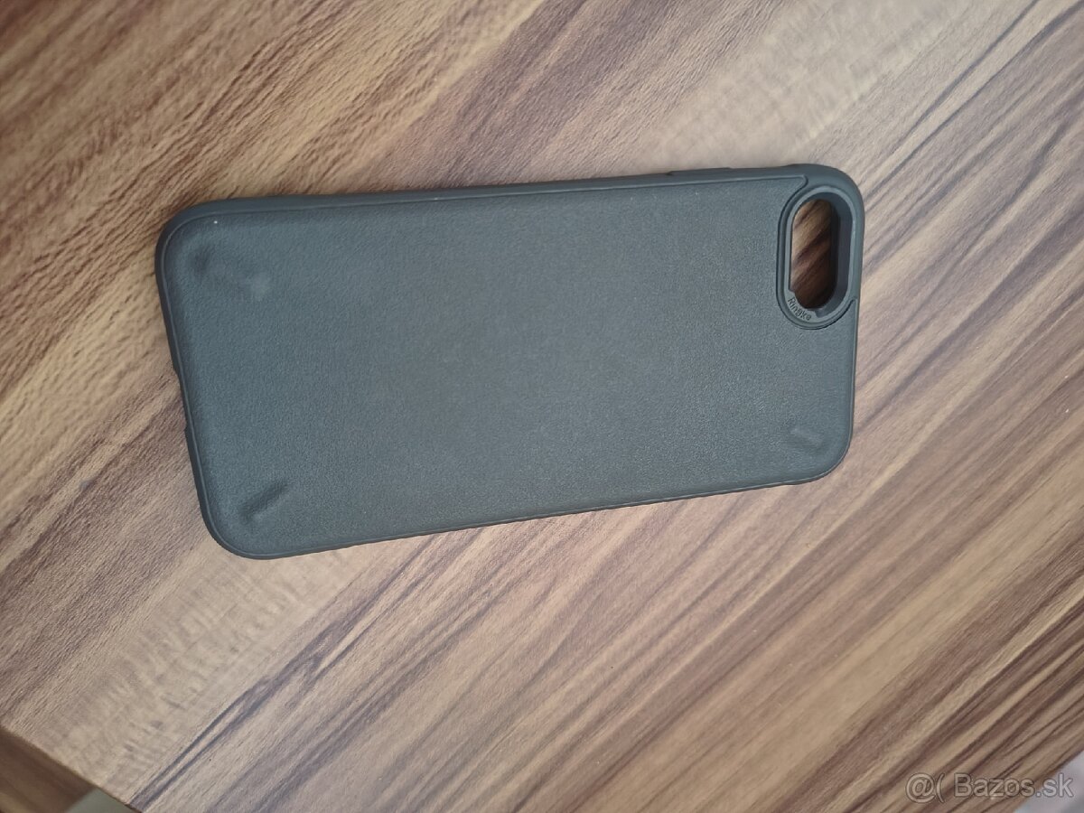 iPhone SE 2022, 128 GB - 10