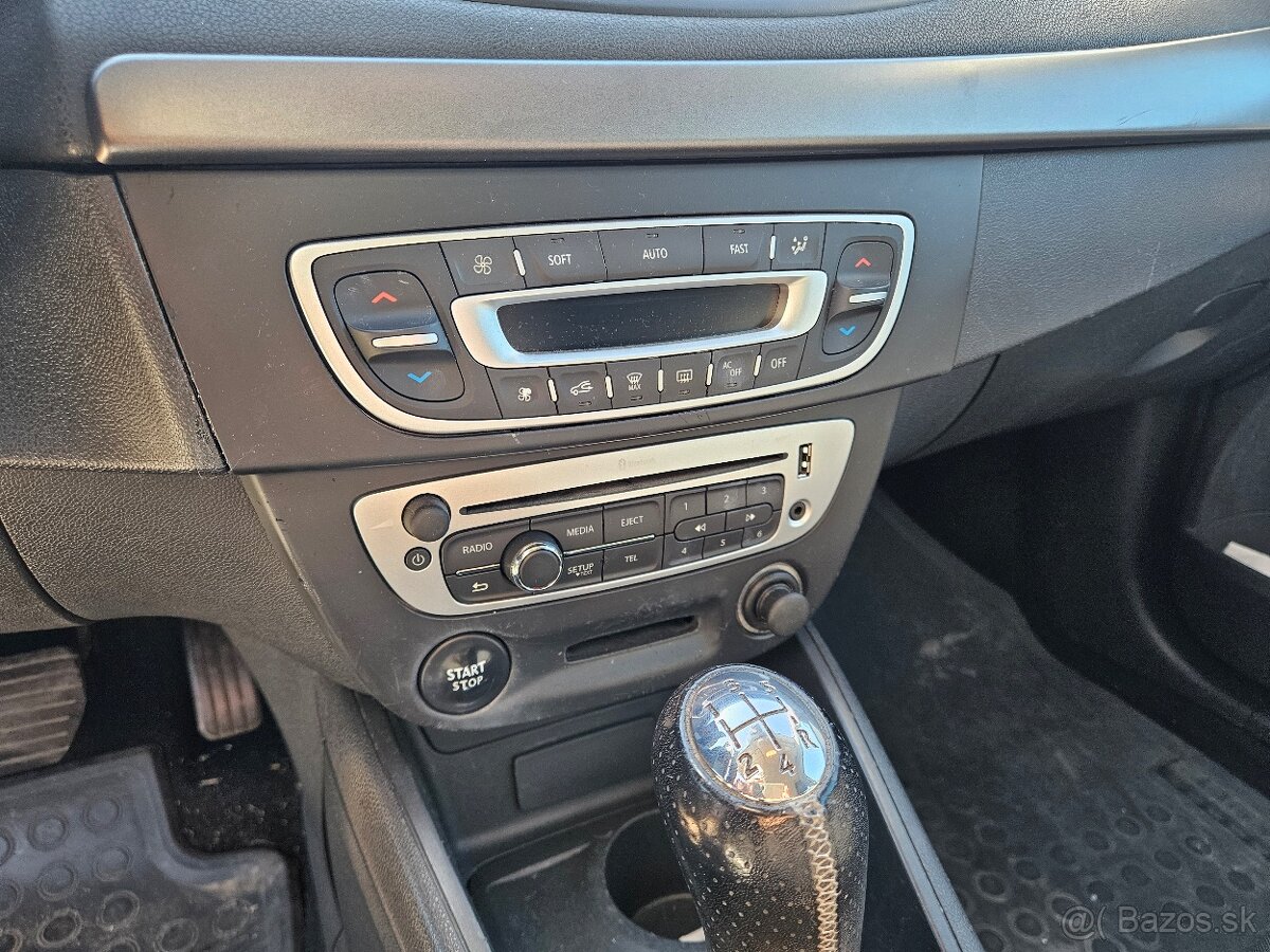 Fluence 1.6 16V Limited, ťažné, LPG, 80kw, EURO 5 - 10