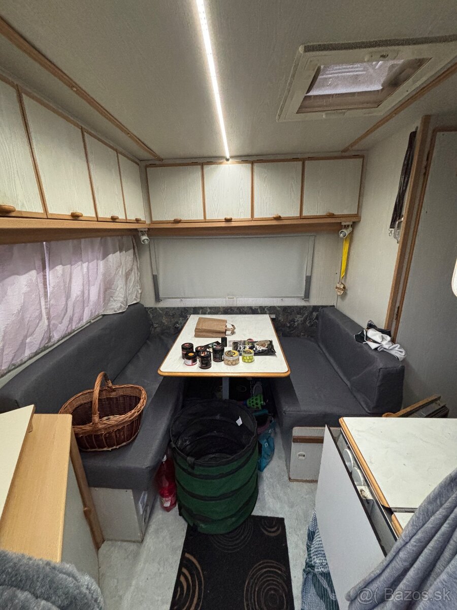 Obytný príves Tec - 10