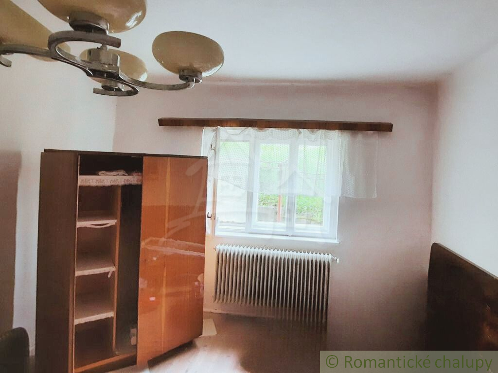 Rodinný dom v obci Kunešov - v tichej lokalite Kremnickýc - 10