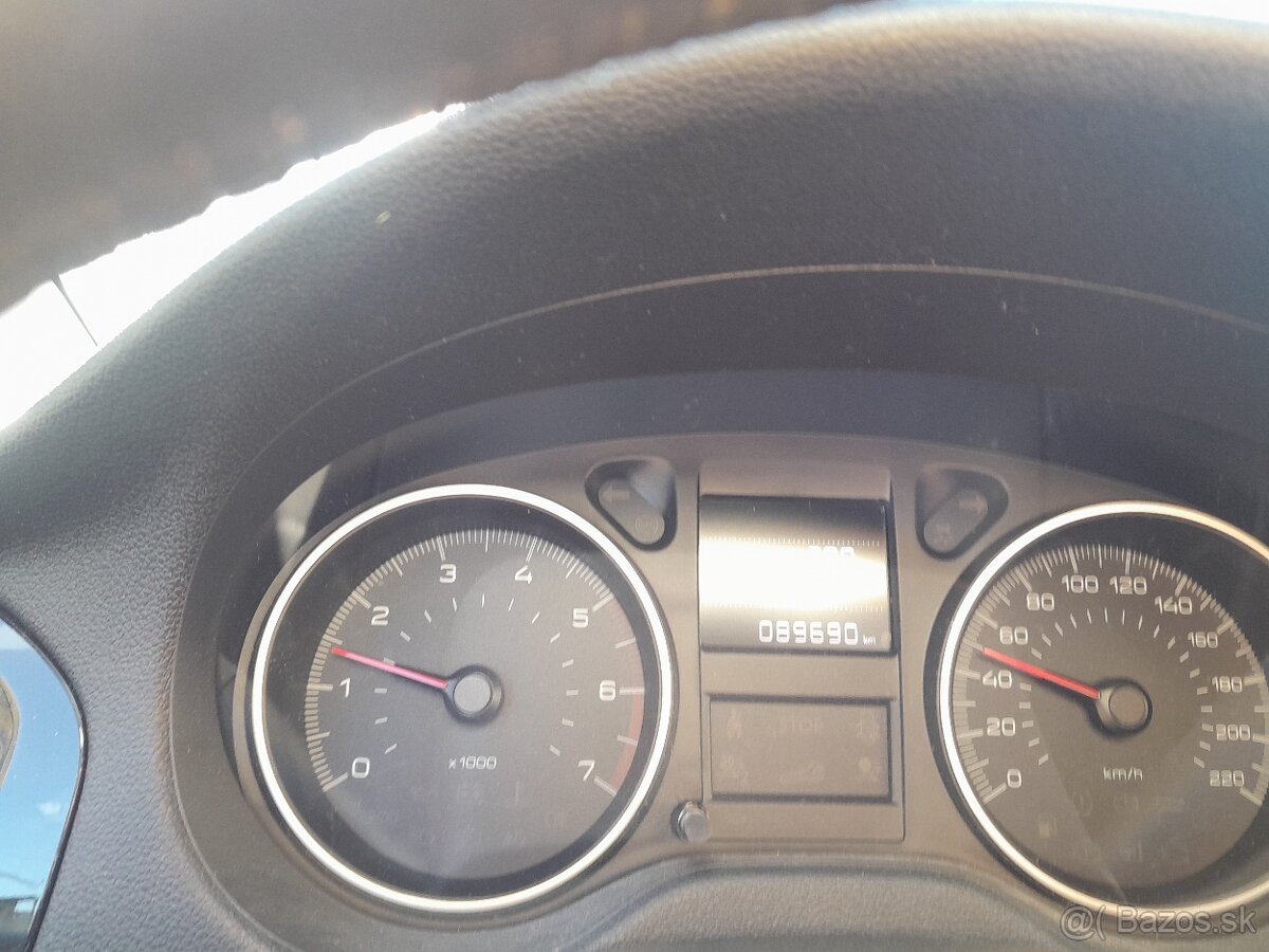 Predám Peugeot 301 - 10