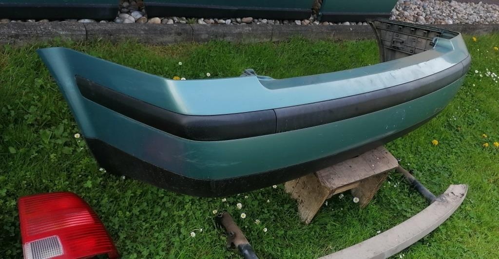 Volkswagen Passat B kufor naraznik dvere - 10