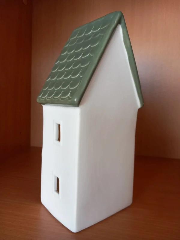 Keramický Led domček vysoký 22x10,5x8 cm - 10