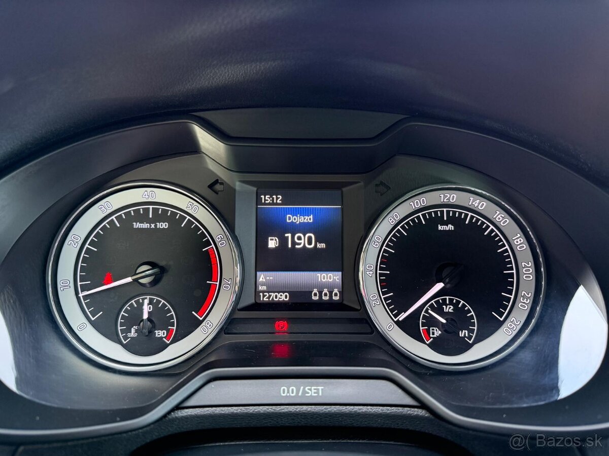 Škoda Octavia 1.4 TSI Style - 10