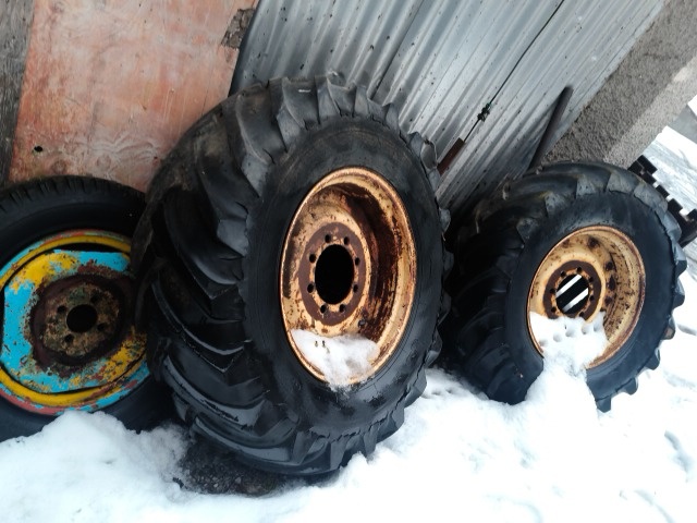 Zadne kolesa 16,9/14-28 - 10