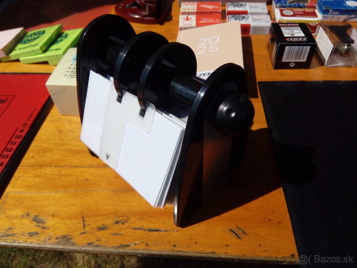 Organizér na papiere. - 10