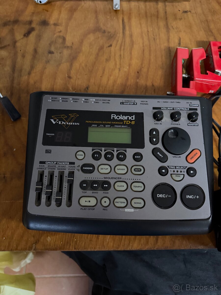 Predám akustické Bicie - 10