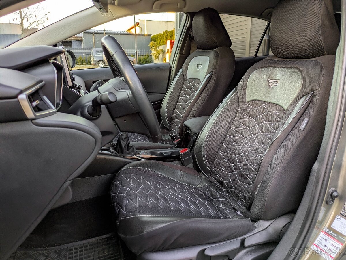 Toyota Corolla 1.5 Dynamic Force Style 92kW, 1. majiteľ - 10