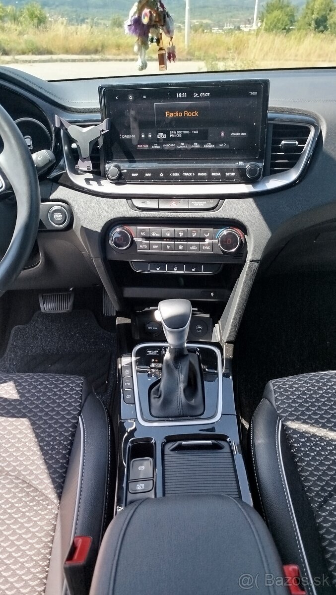 Predám KIA XCEED 1,5T-GDI 7DCT PLATINUM - 10