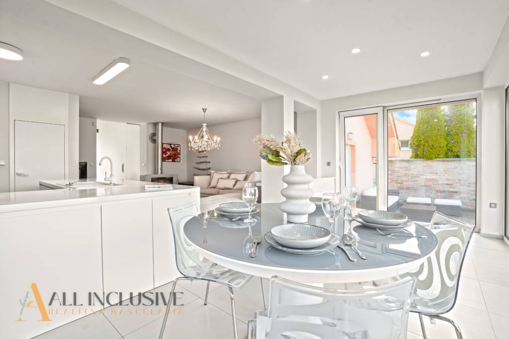 ALL INCLUSIVE | NA PREDAJ POSCHODOVÝ 5-IZBOVÝ RODINNÝ DOM, D - 10