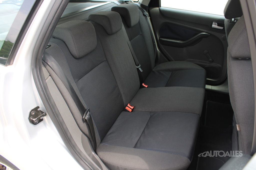 Ford Focus Combi 1,6 TDCi 66 kW - 10