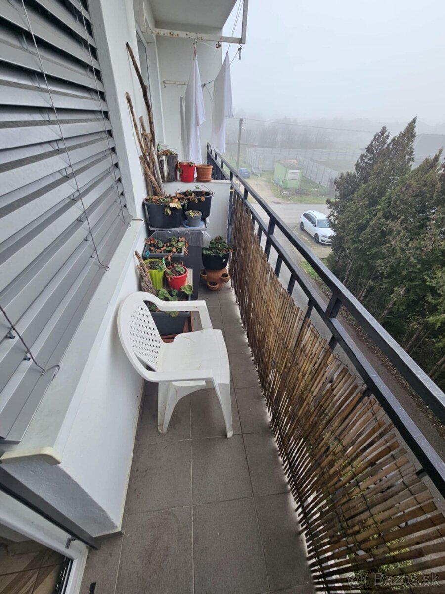 Predam 3 izbový byt - 10