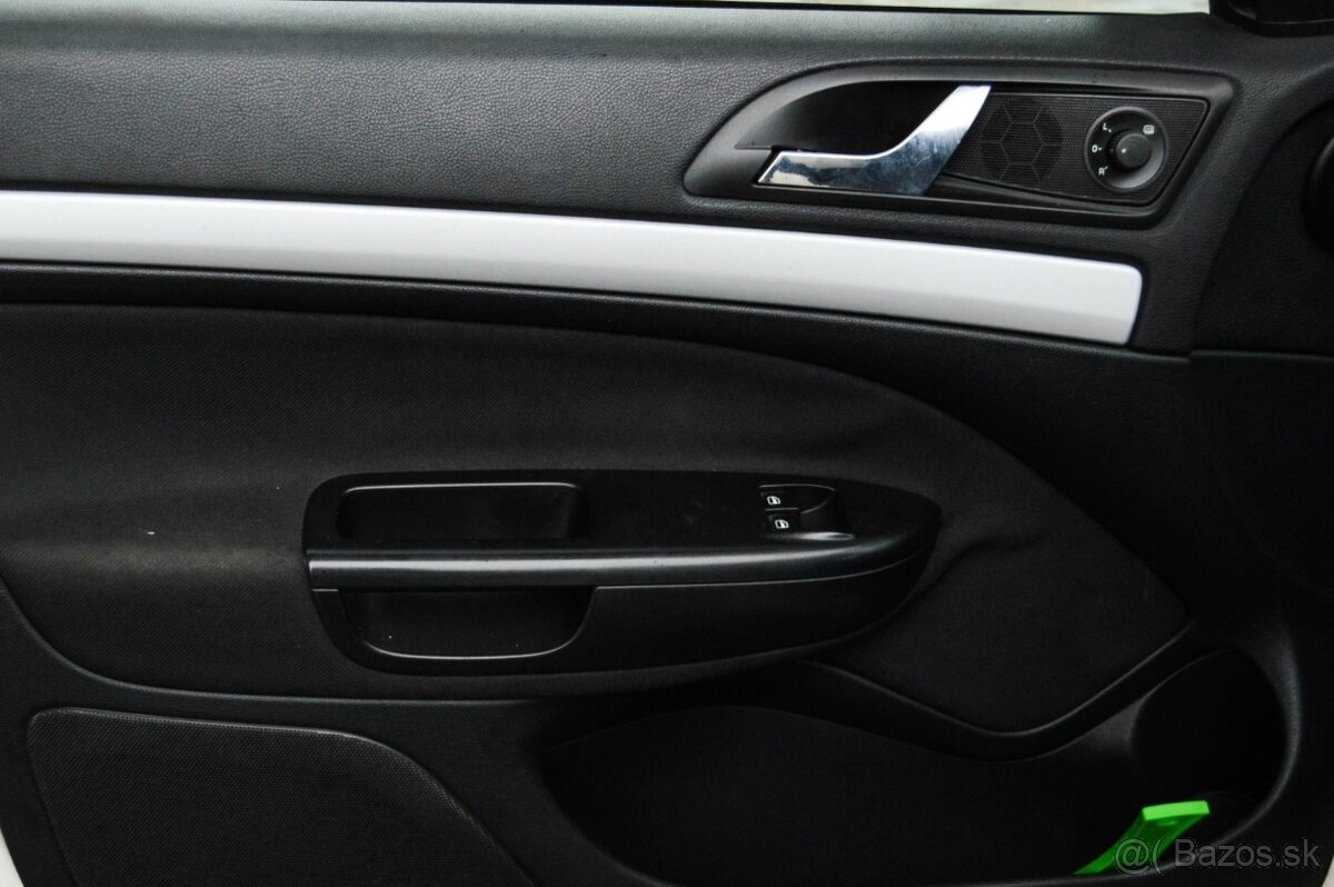 Škoda Octavia Combi 2.0 TDI Ambiente - 10